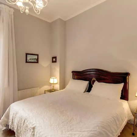 Апартаменты Lovely Flat By The Vatican Рим