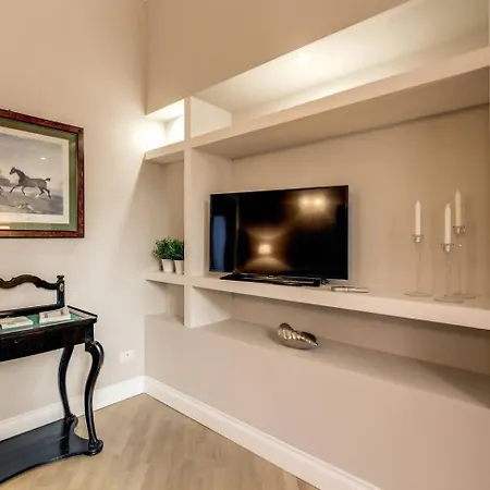 Апартаменты Lovely Flat By The Vatican Рим